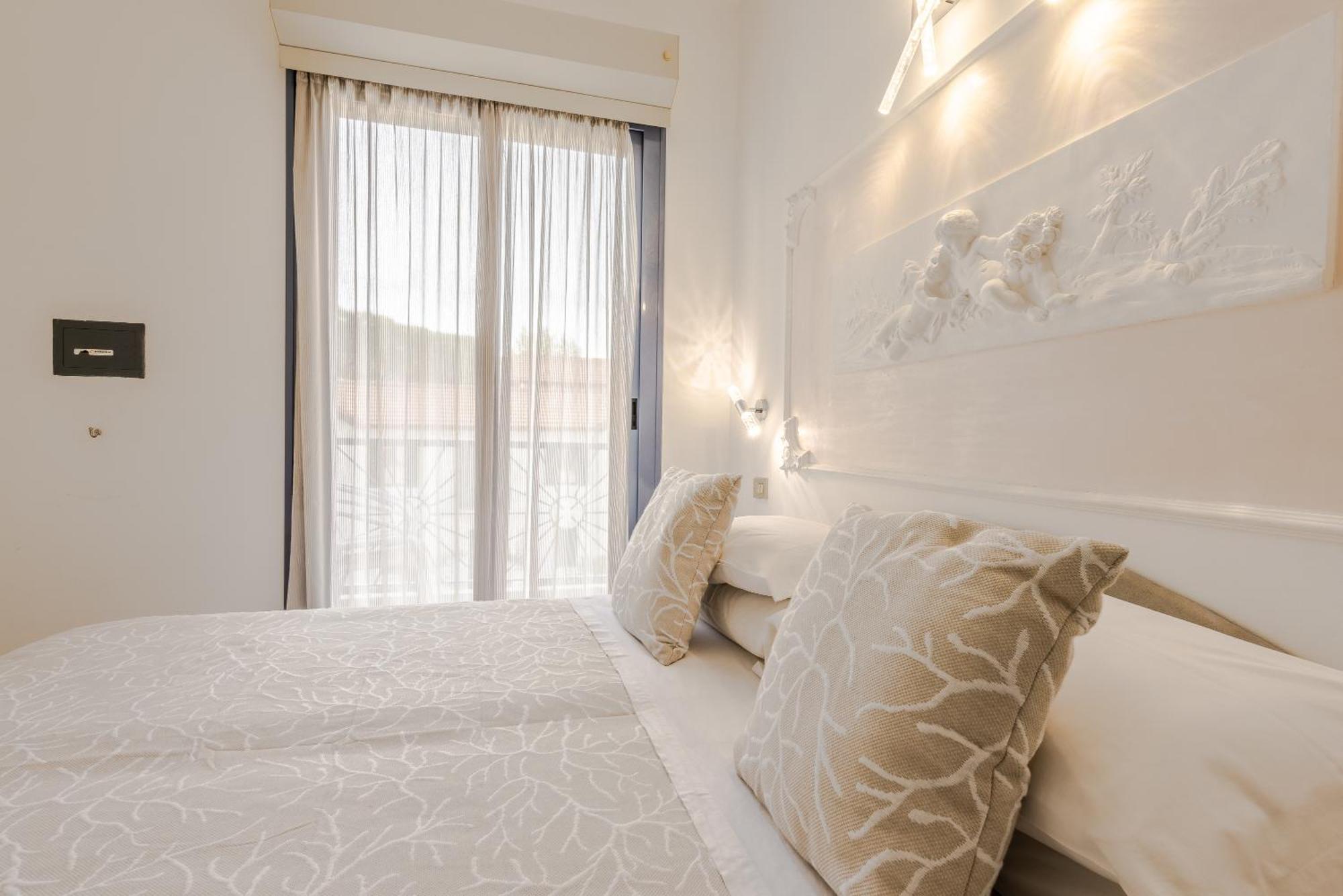 Royal Boutique Hotel Riccione Buitenkant foto