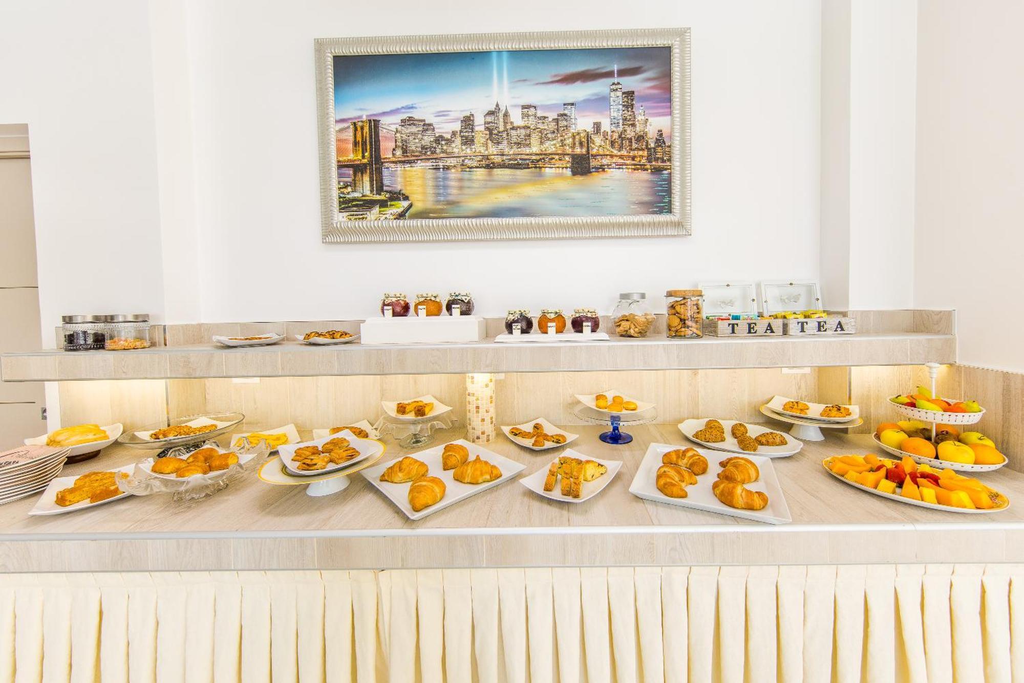 Royal Boutique Hotel Riccione Buitenkant foto